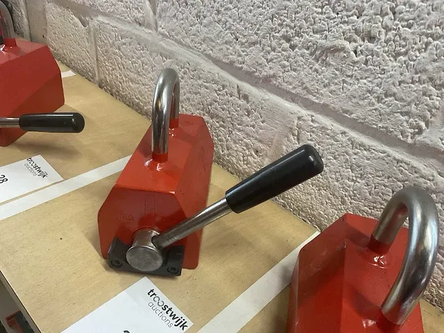 Neolift hijsmagneet capaciteit 250kg - afbeelding 3 van  3