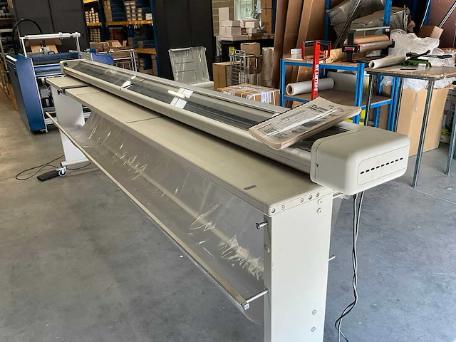 Neolt electro power trim 300 elektrische zaagmachine - afbeelding 4 van  9