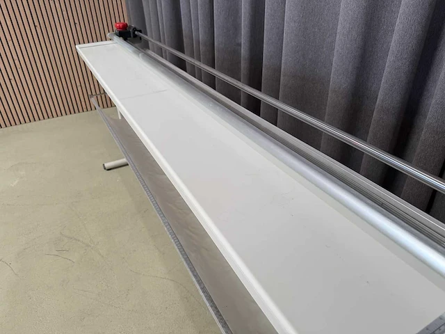 Neolt trim 200 - grootformaat snijtafel - afbeelding 3 van  5