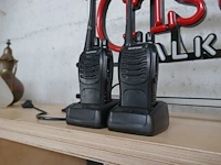 Neon & walkie talkie - afbeelding 3 van  3