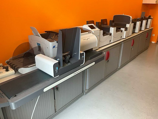 Neopost si92 couverteermachine - postverwerking - afbeelding 1 van  9
