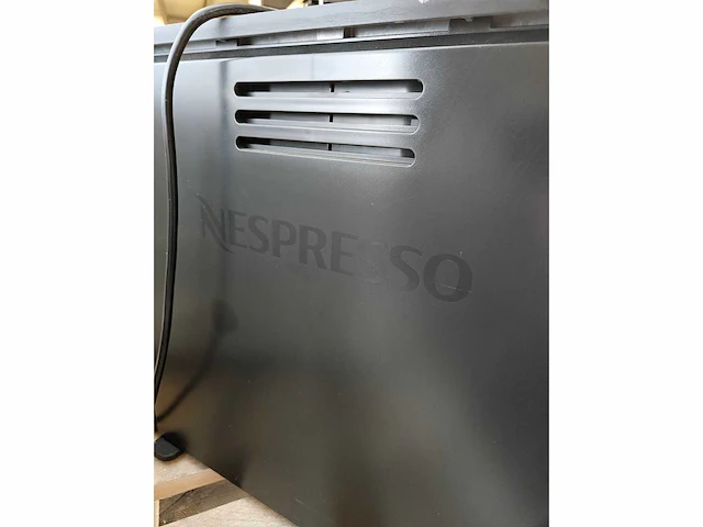 Nespresso - momento dubbel - coffee machine - afbeelding 11 van  12