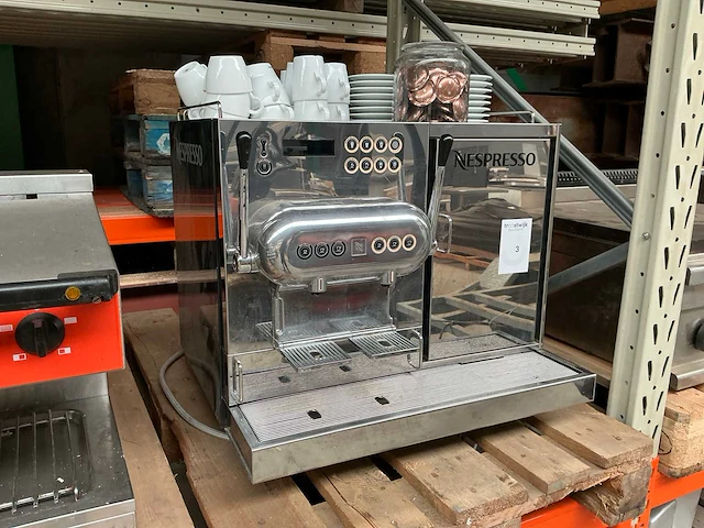 Nespresso koffiemachine met pads - afbeelding 5 van  12