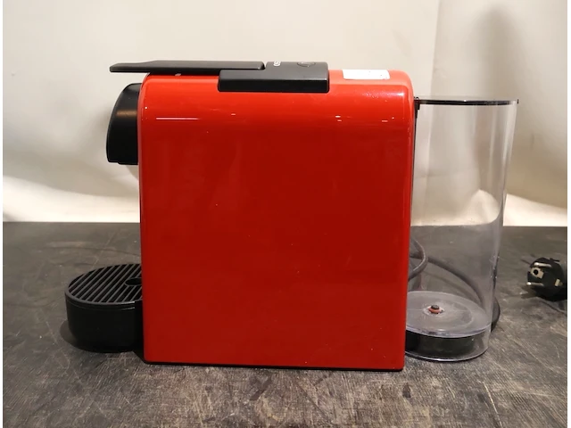 Nespresso magimix en waterkoker - afbeelding 5 van  7