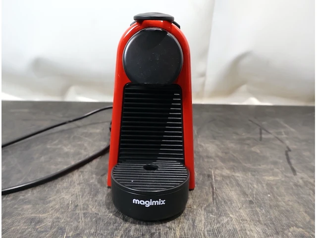 Nespresso magimix en waterkoker - afbeelding 3 van  6