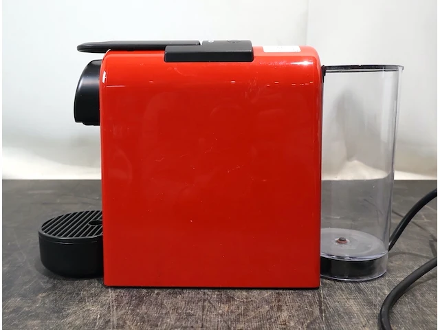 Nespresso magimix en waterkoker - afbeelding 4 van  6