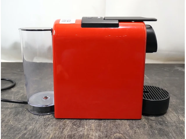 Nespresso magimix en waterkoker - afbeelding 5 van  7