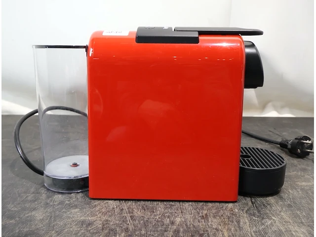Nespresso magimix en waterkoker - afbeelding 5 van  7