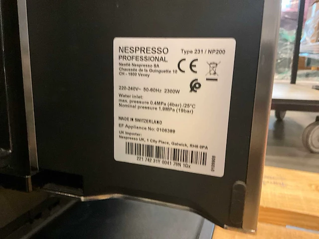 Nespresso momento 200 espressomachine - afbeelding 6 van  9