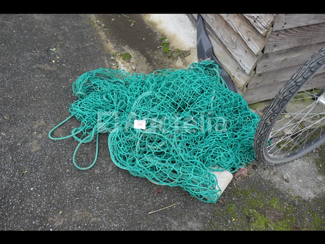 Net voor afvalcontainers - afbeelding 1 van  3