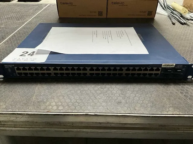 Netgear smart swicth - afbeelding 1 van  3