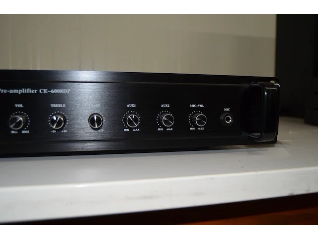 Network pre-amplifier ceo-pa ce-6008dp - afbeelding 4 van  5