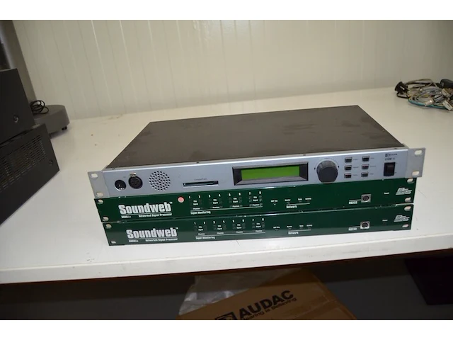 Networked signal processor soundweb 9088iis - afbeelding 1 van  7