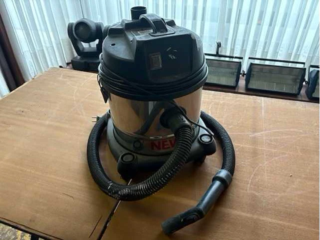 Nevac - bouw stofzuiger - afbeelding 2 van  8