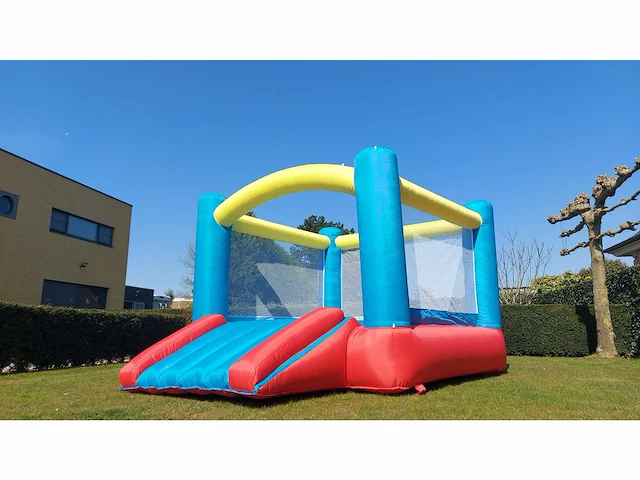 New bounce house - springkussen - afbeelding 2 van  2