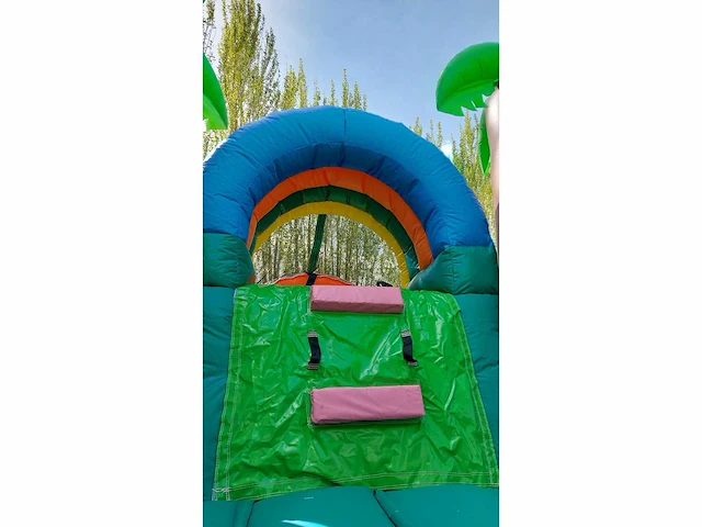 New bouncy castle - afbeelding 4 van  5