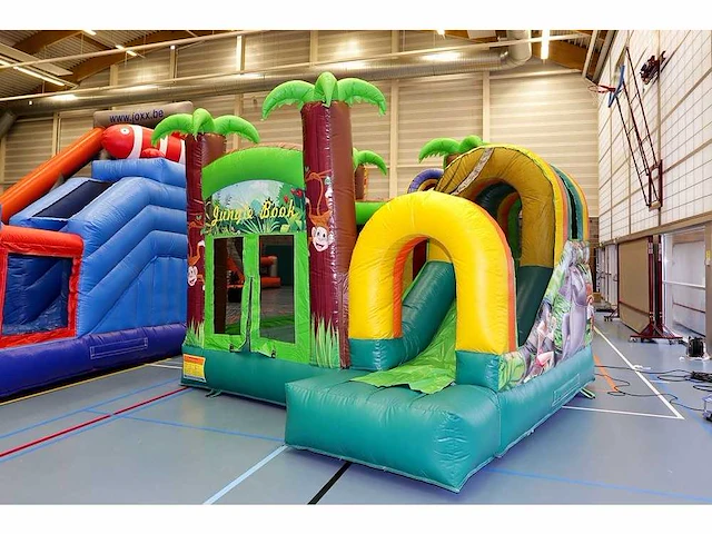 New bouncy castle - afbeelding 4 van  5