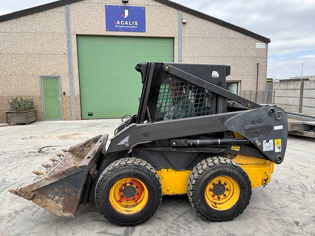 New holland - 2005 - ls160 - schranklader - afbeelding 1 van  16