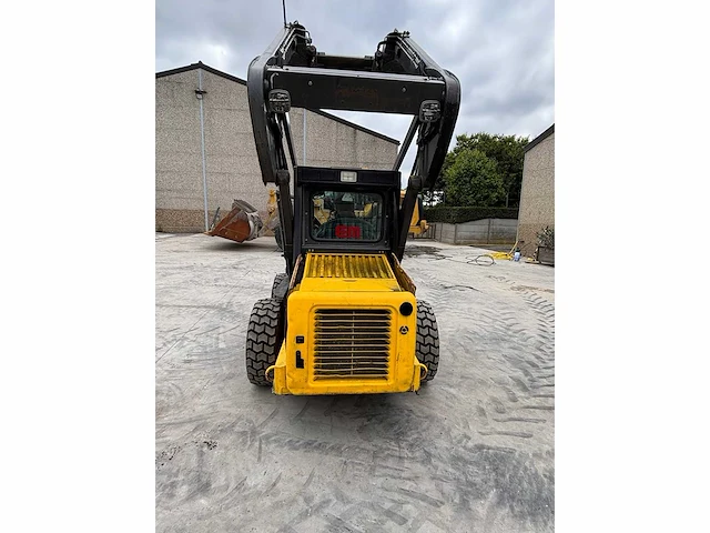 New holland - 2005 - ls160 - schranklader - afbeelding 9 van  16