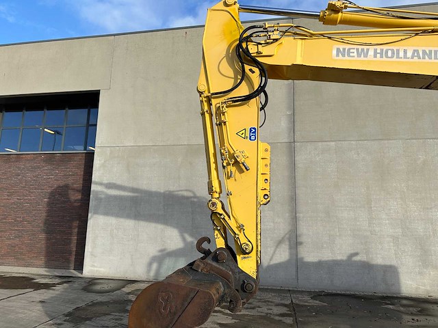 New holland - 2008 - e215b - rupsgraafmachine - afbeelding 3 van  43