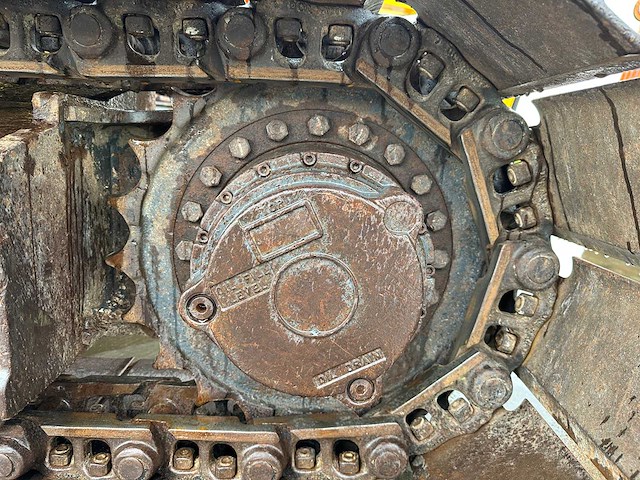 New holland - 2008 - e215b - rupsgraafmachine - afbeelding 14 van  43