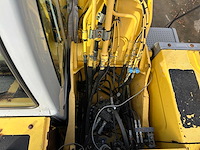 New holland - 2008 - e215b - rupsgraafmachine - afbeelding 28 van  43