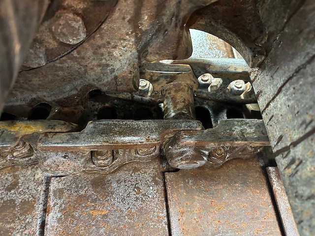 New holland - 2008 - e215b - rupsgraafmachine - afbeelding 17 van  43