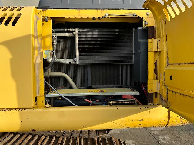 New holland - 2008 - e215b - rupsgraafmachine - afbeelding 29 van  43