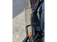 New holland - 2008 - e265 - rupsgraafmachine - afbeelding 14 van  26