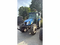 New holland - 2011 - t5050 - vierwielaangedreven landbouwtractor - afbeelding 22 van  24