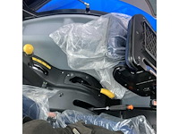 New holland - 2023 - t5.90s - vierwielaangedreven landbouwtractor - afbeelding 16 van  34