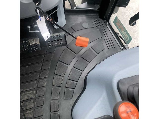 New holland - 2023 - t5.90s - vierwielaangedreven landbouwtractor - afbeelding 21 van  34