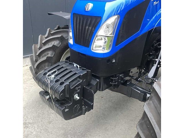 New holland - 2023 - t5.90s - vierwielaangedreven landbouwtractor - afbeelding 31 van  34