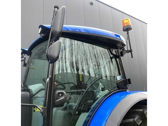 New holland - 2023 - t5.90s - vierwielaangedreven landbouwtractor - afbeelding 34 van  34