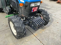 New holland - tn75n - vierwielaangedreven smalspoortractor - afbeelding 16 van  22