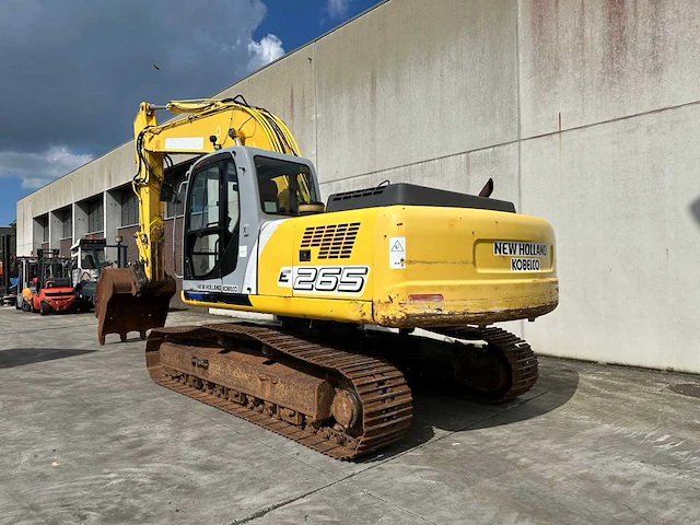 New holland kobelco - e265 - rupsgraafmachine - 2006 - afbeelding 49 van  52