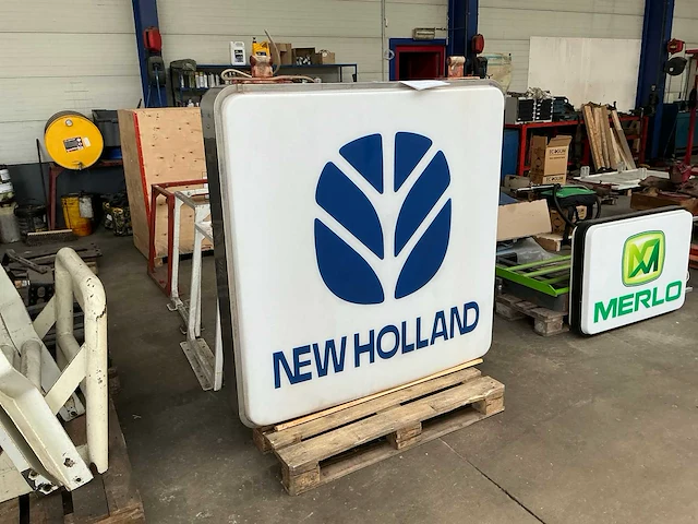 New holland reclamebord - afbeelding 3 van  4