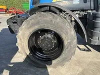 New holland t7040 vierwielaangedreven landbouwtractor - afbeelding 10 van  36