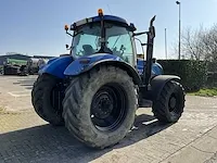 New holland t7040 vierwielaangedreven landbouwtractor - afbeelding 32 van  36