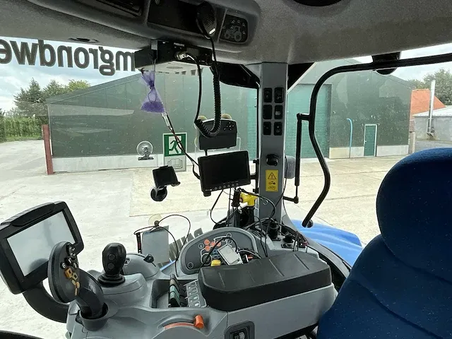 New holland t70504wdsa - 2010 - afbeelding 13 van  33