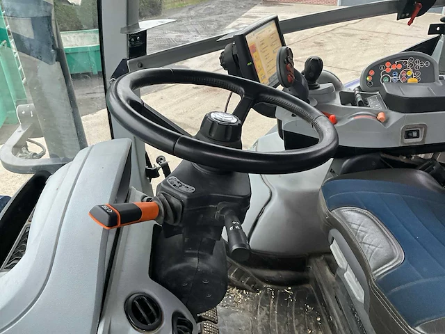 New holland t7.315 - 2017 - afbeelding 24 van  67