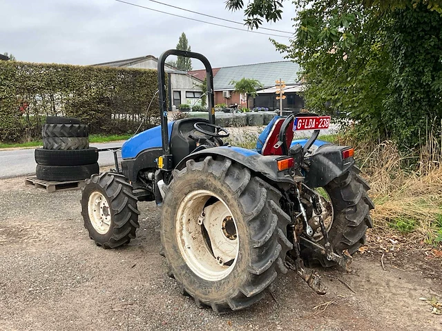 New holland tce50 minitractor - afbeelding 23 van  35