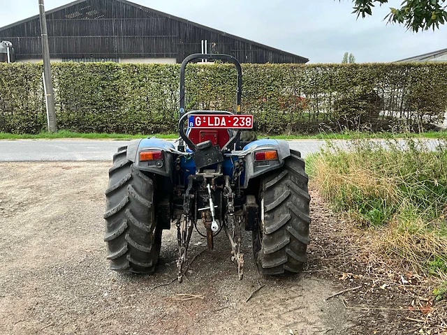 New holland tce50 minitractor - afbeelding 30 van  35