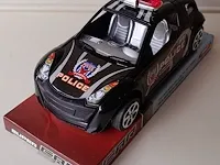 New police car zwart h: 6 cm * l: 15 cm * b: 7 cm - afbeelding 3 van  5