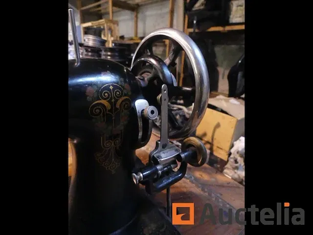 New triumph vintage naaimachine - afbeelding 6 van  7