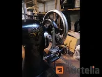 New triumph vintage naaimachine - afbeelding 6 van  7