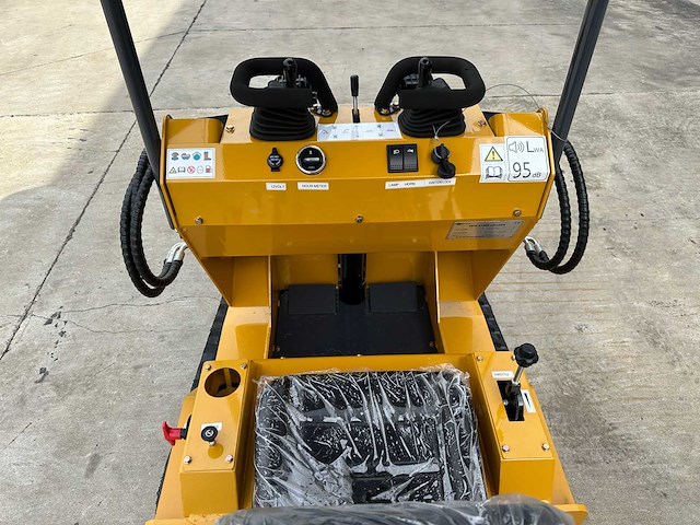 Newrick - 2025 - zw380 - schranklader - afbeelding 10 van  22