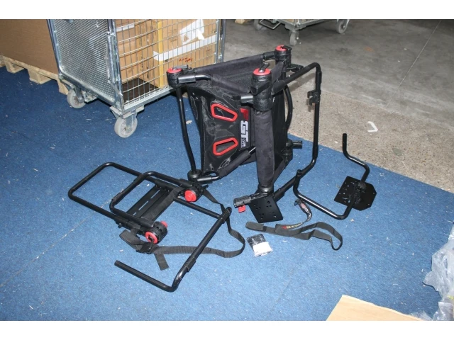 Next level racing f-gt lite foldable simulator cockpit - afbeelding 3 van  6