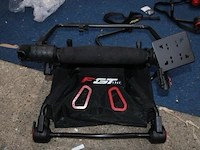 Next level racing f-gt lite foldable simulator cockpit - afbeelding 6 van  6