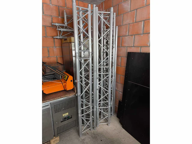 Next nx33 aluminium trus - afbeelding 1 van  9
